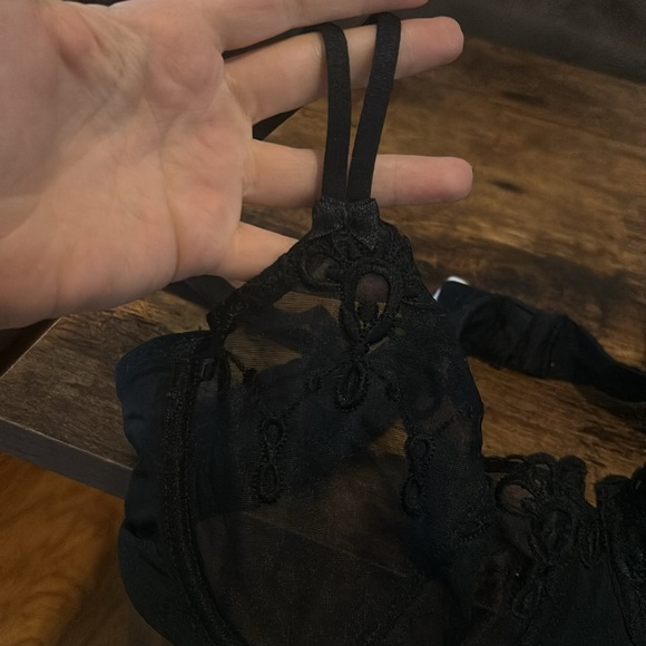 Simone Perele Black Embroidered Jewel Design Bra - Picture 7 of 11